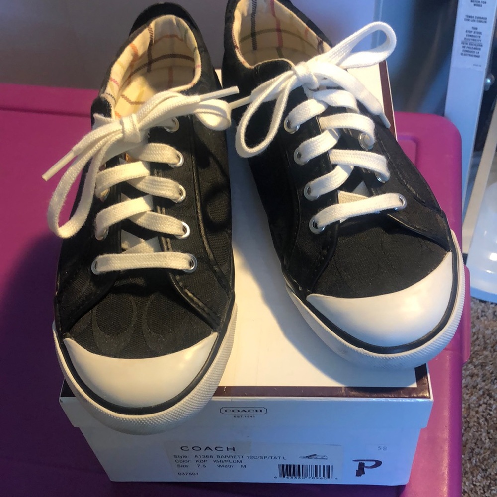 Coach Barrett shoes 7.5 M. black